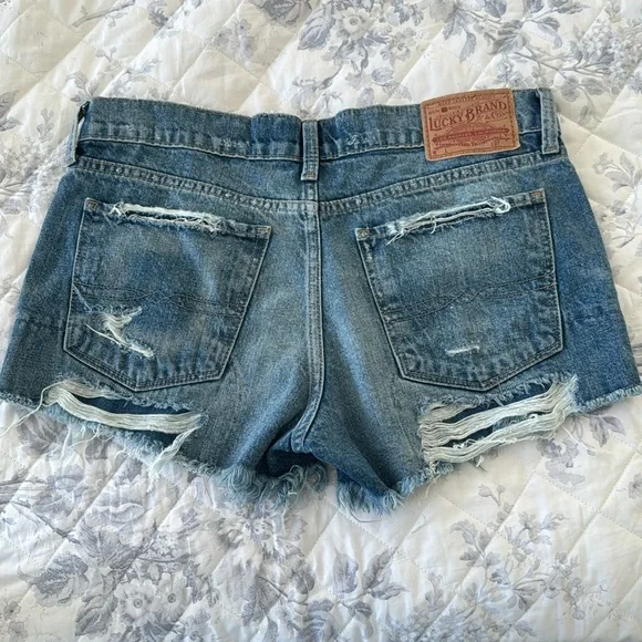 Lucky brand Cut Off Shorts - Picture 3 of 4